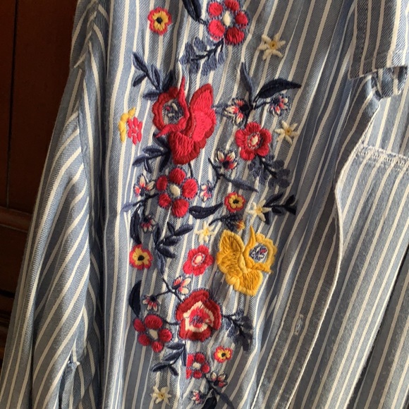 blue & white striped button down with floral detailing - Picture 2 of 3